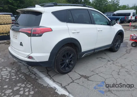 2018 Toyota Rav4 Adventure из США, поврежденный, VIN 2T3RFREV7JW805537